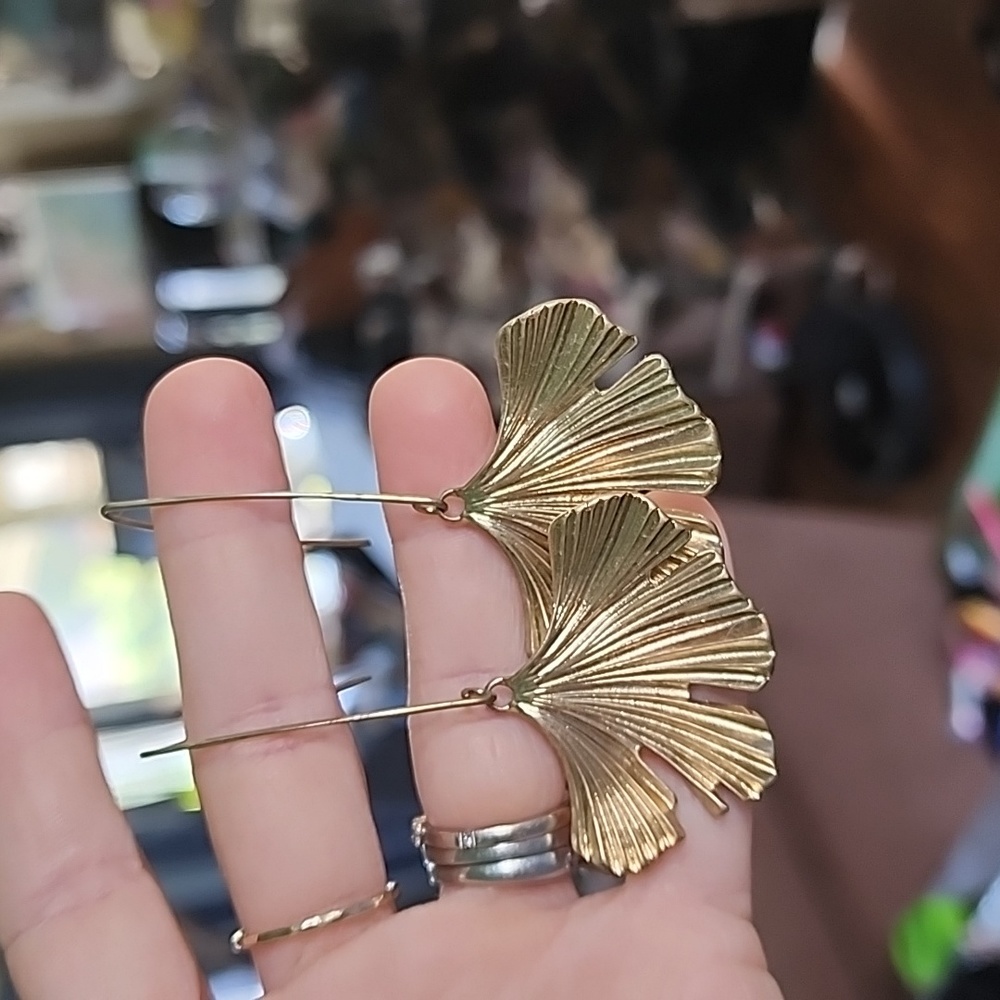 Never worn Urban outfitters earrings